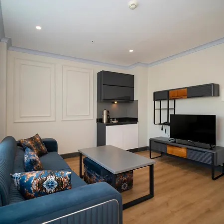 Rusel Park Nocleg ze śniadaniem 4*