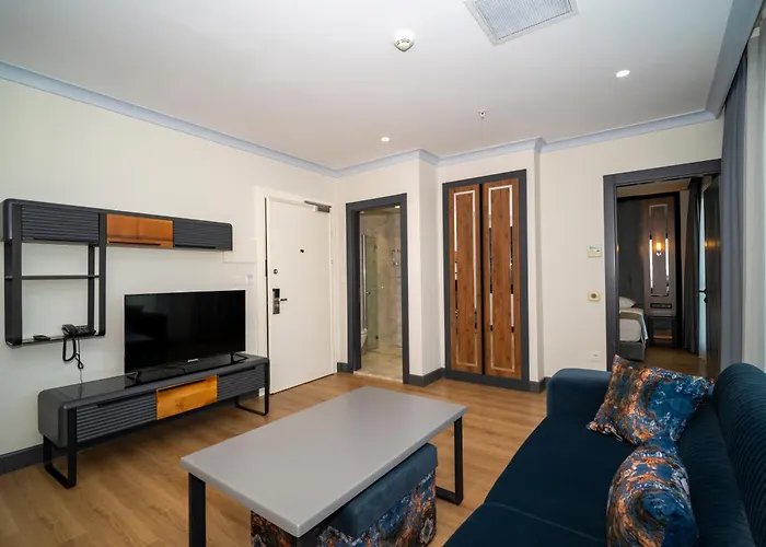 فندق مبيت وإفطار Rusel Park 4*