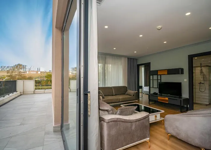 Rusel Park Couette-café 4*